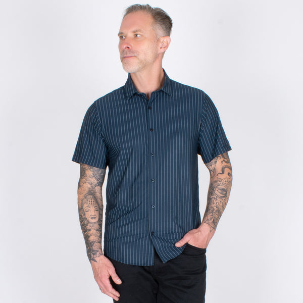 Camisa Generra de Manga Corta con Estampado a Rayas CC-518103