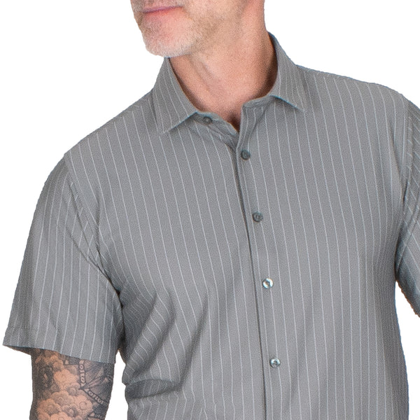 Camisa Generra de Manga Corta con Estampado a Rayas CC-518103
