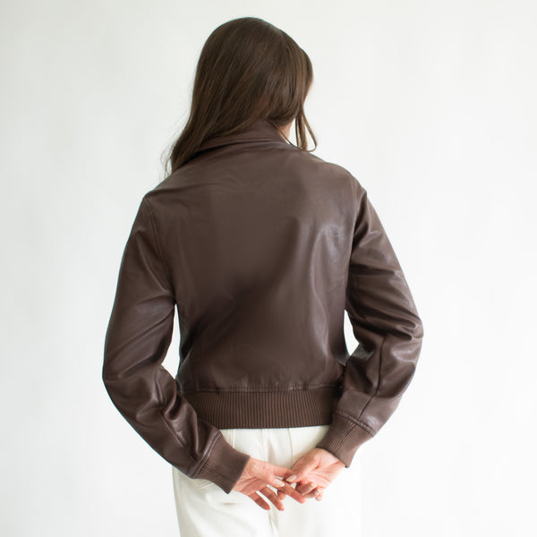 Chamarra Corta de Vinipiel