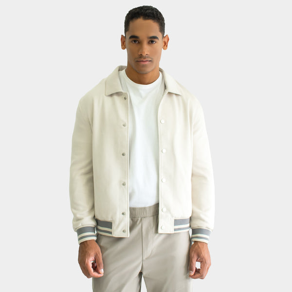 Chamarra Varsity de Gamuza