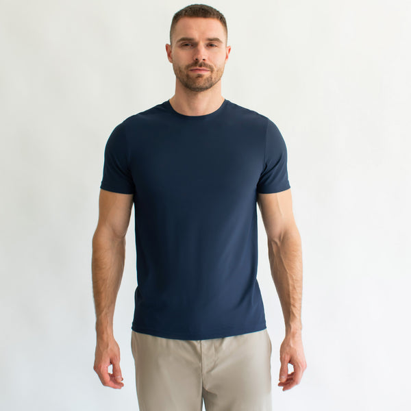 Playera Hombre Regular Fit – Manga Corta Cuello Redondo