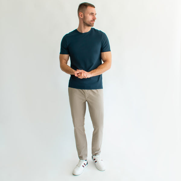 Playera Hombre Regular Fit – Manga Corta Cuello Redondo