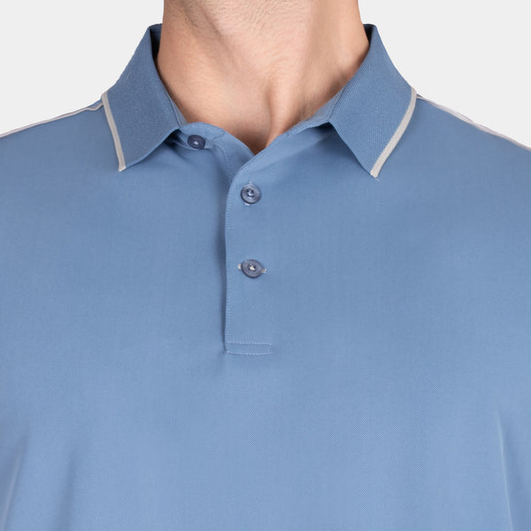 Playera Polo con Costuras Decorativas en Hombros