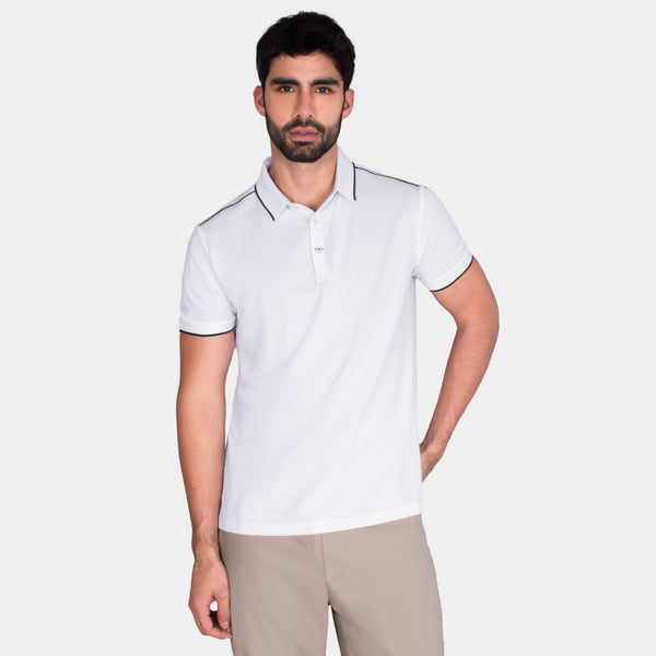 Playera Polo con Costuras Decorativas en Hombros