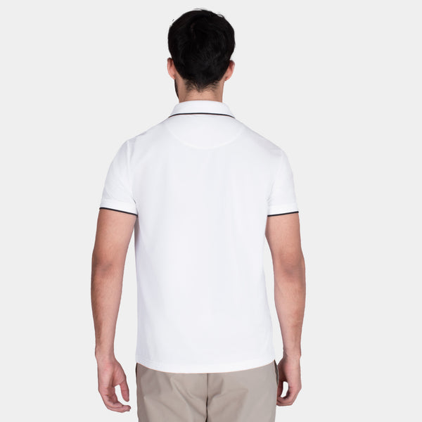 Playera Polo con Costuras Decorativas en Hombros