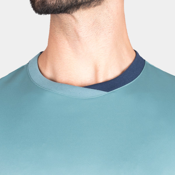 Playera Cuello Redondo con Contrastes de Color