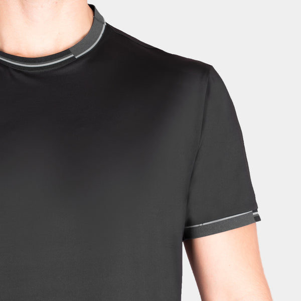 Playera Cuello Redondo con Líneas de Contraste