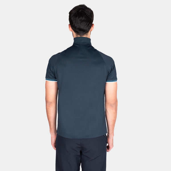 Playera Manga Corta Cuello Alto con Cierre