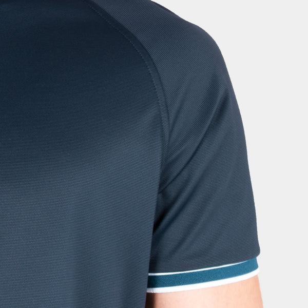 Playera Manga Corta Cuello Alto con Cierre