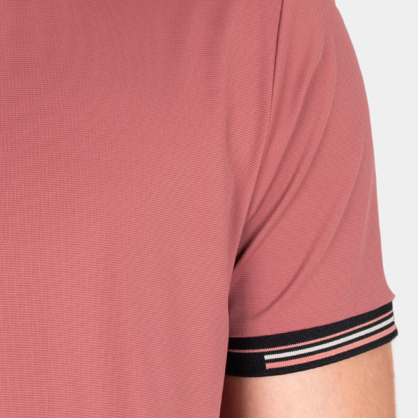 Playera Cuello V con Contrastes de Color