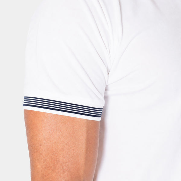Playera Polo Manga Corta LuxeFresh con Cierre