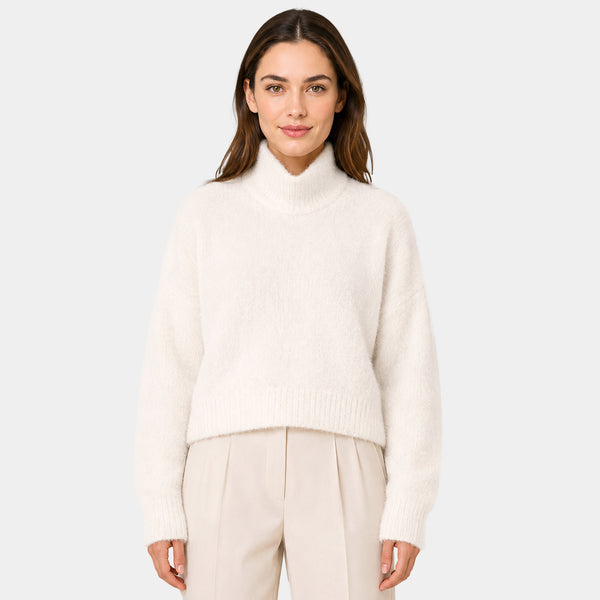 Suéter Essential Plush Turtleneck