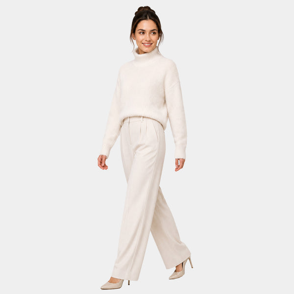 Suéter Essential Plush Turtleneck