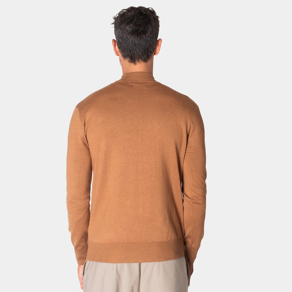 Suéter Ligero Generra Basics Cuello Mock